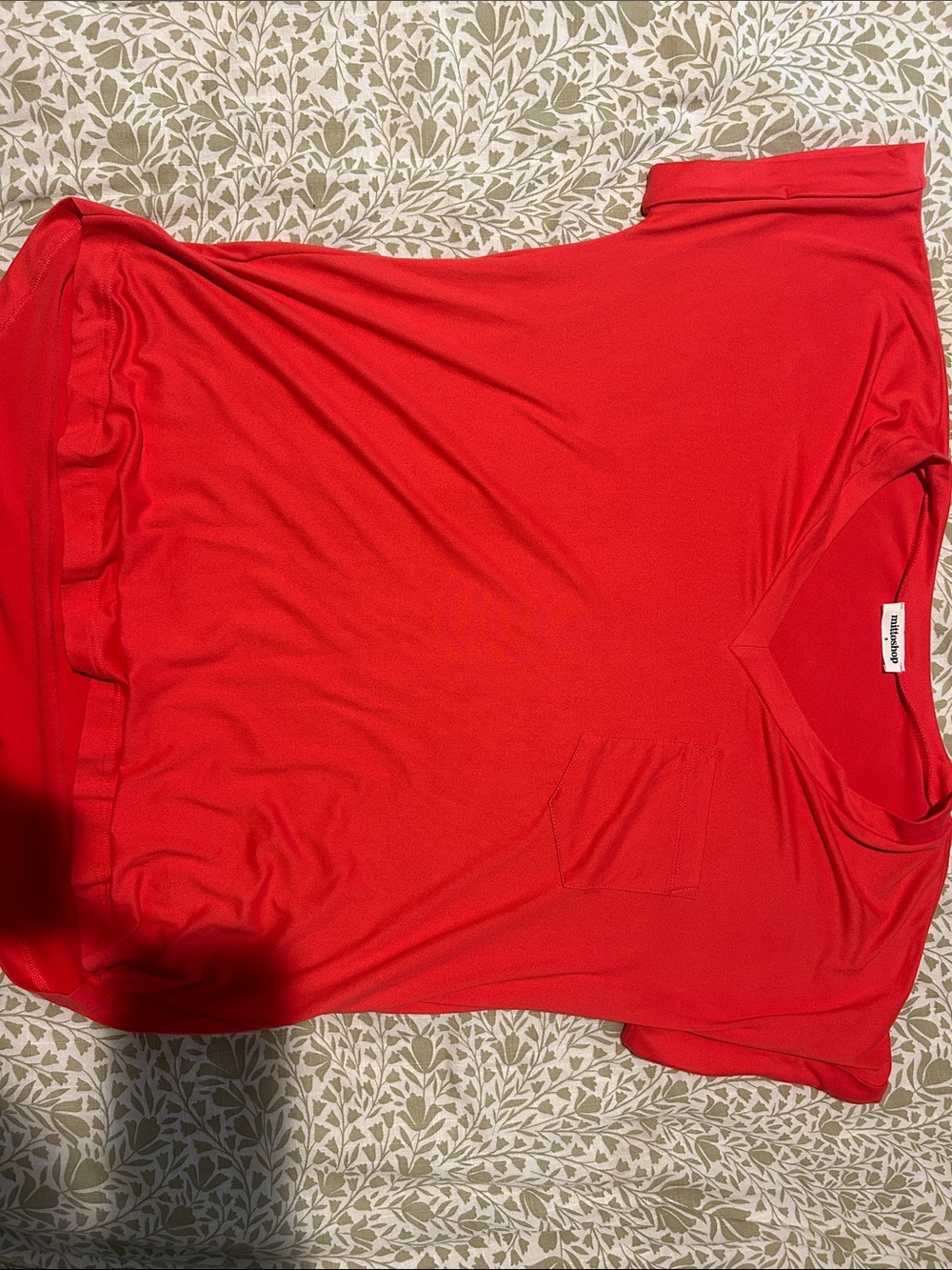 mittoshop Red V-Neck Short Sleeve Pocket Tee